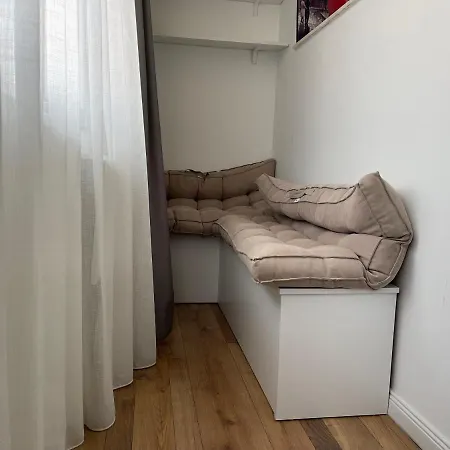 Lägenhetshotell Central Studio Apartments Tirana