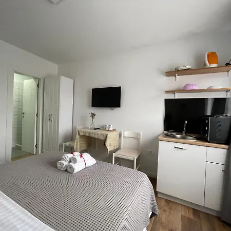 Central Studio Apartments Tirana