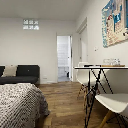 Central Studio Apartments Tirana