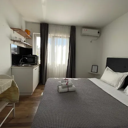Central Studio Apartments Tirana